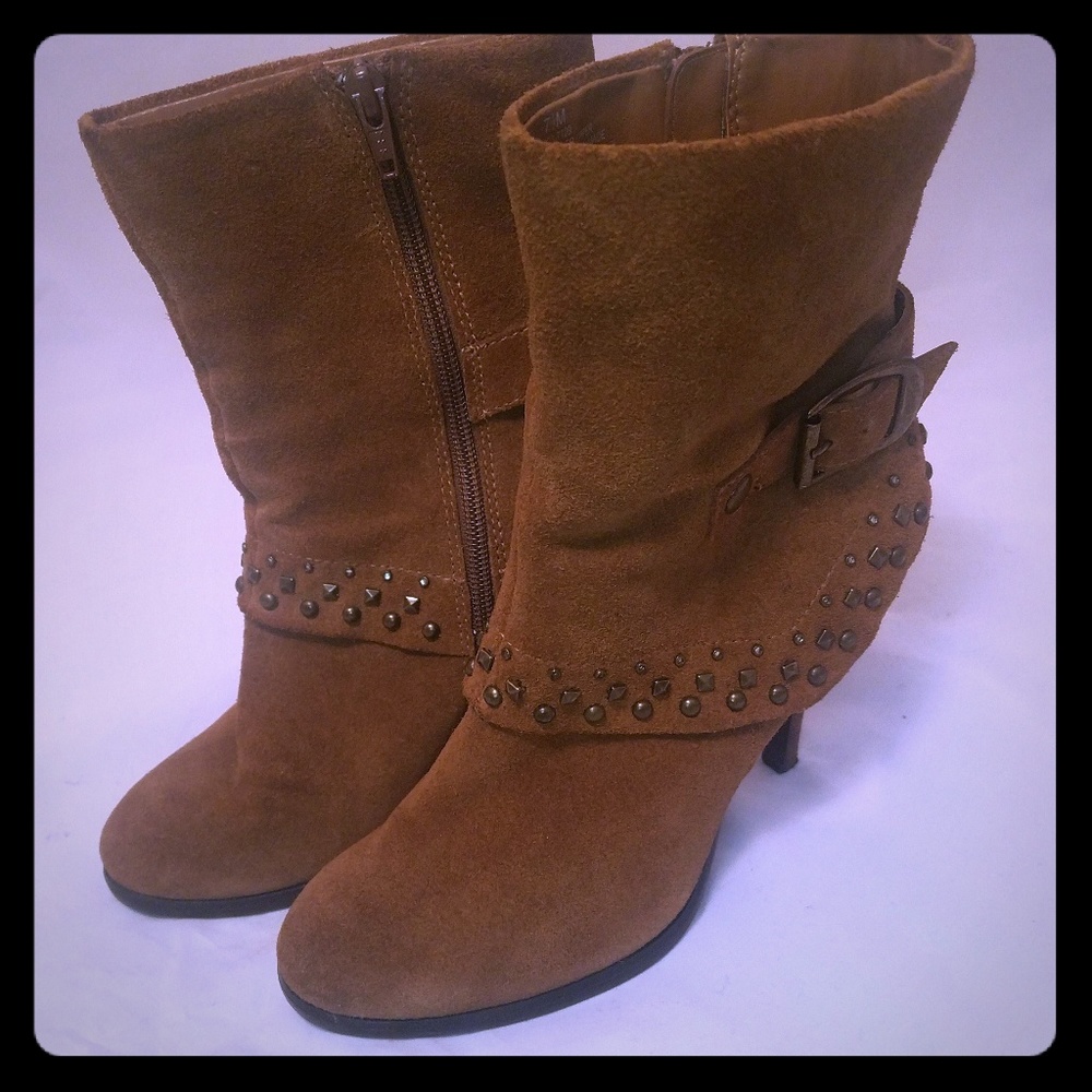 Womens a.n.a BROWN SUEDE Leather ANKLE boots
